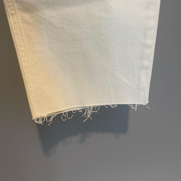 Old Navy mid rise straight leg jeans with rough cut hem - Picture 3 of 5